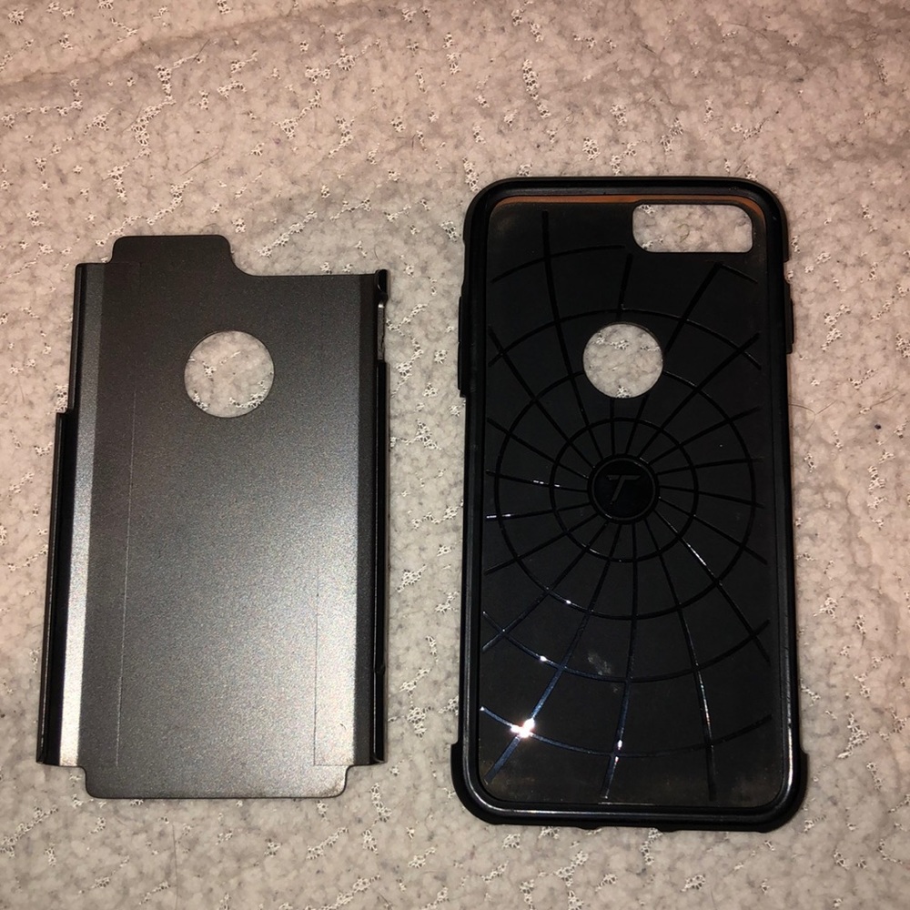 I phone 8+ case - Picture 2 of 2